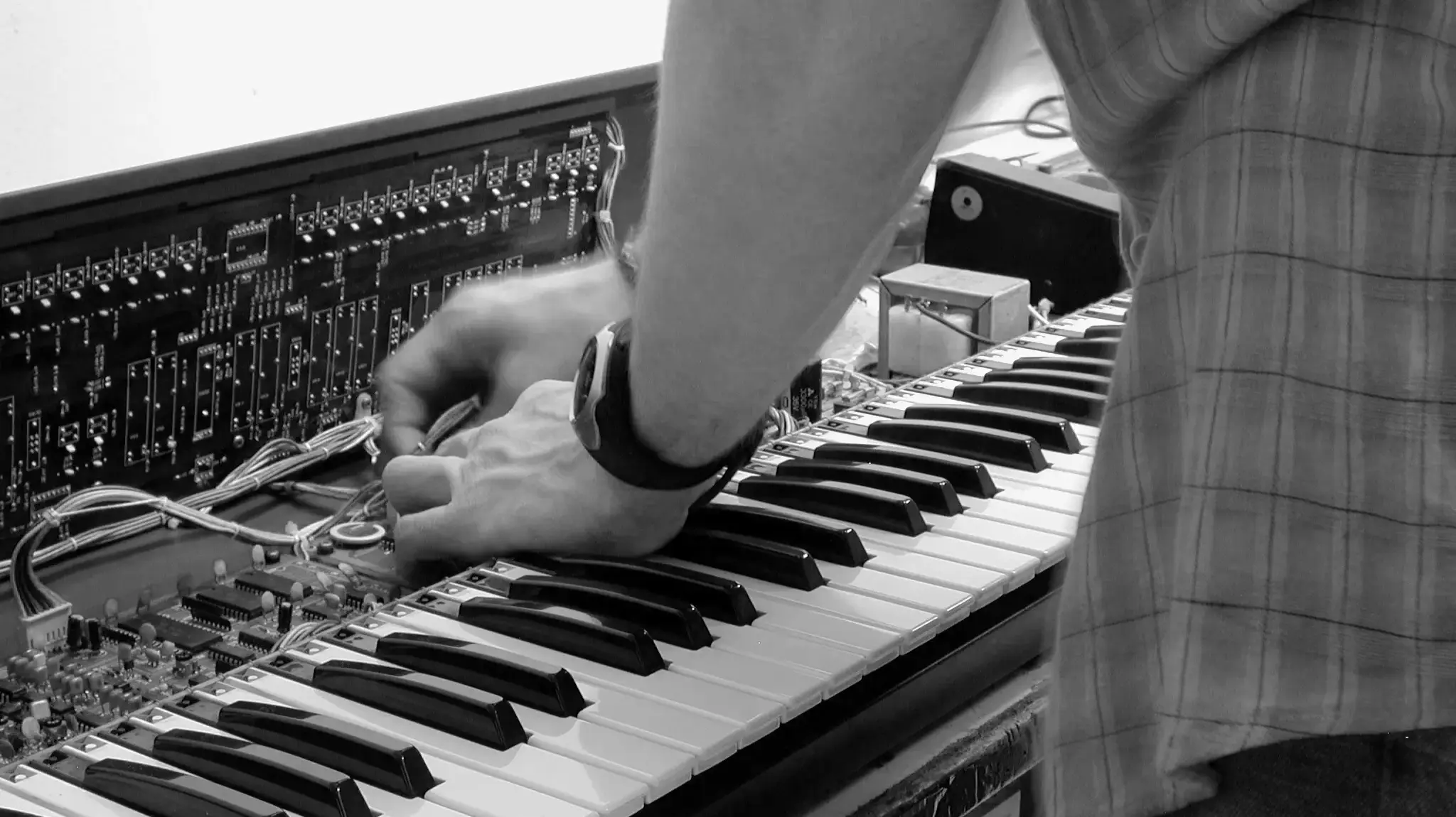 reparacion sintetizador analogico